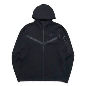 BRAND NEW Never Worn Black Nike Tech Size: XL